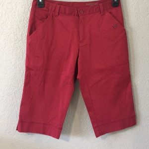 4/$25 Bay Studios Khaki Capris Maroon color 10P